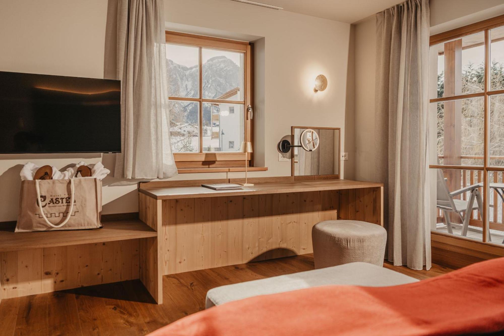 Hotel Castel Oswald Von Wolkenstein Castelrotto Eksteriør bilde